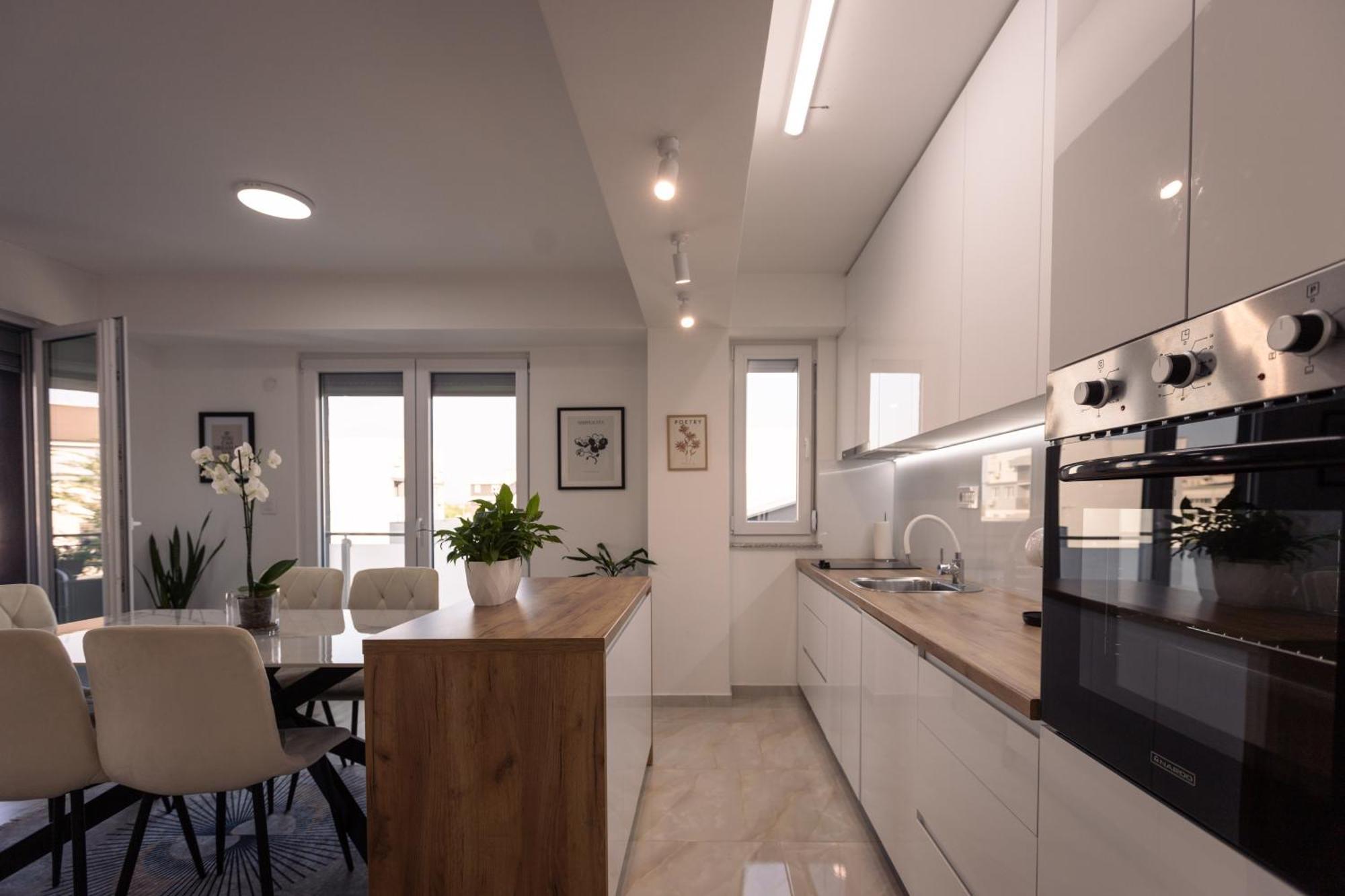 T20 Apartments Szkopje Kültér fotó